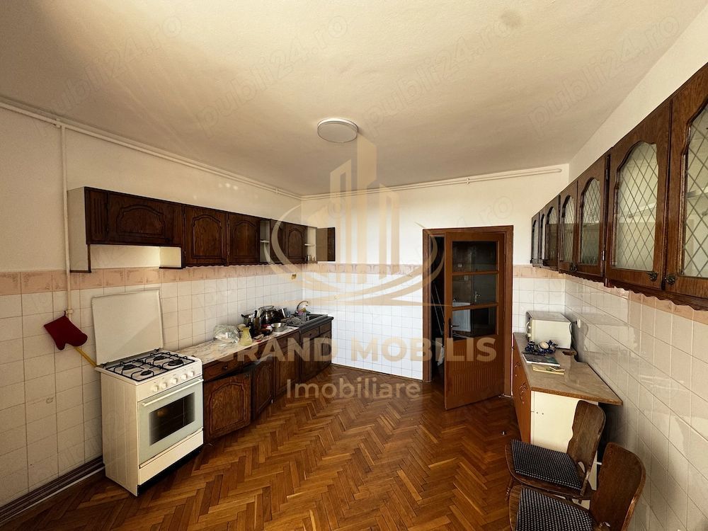 Apartament 4 camere decomandat | Zona Kiriac Timișoara | Garaj și boxă - imaginea 8