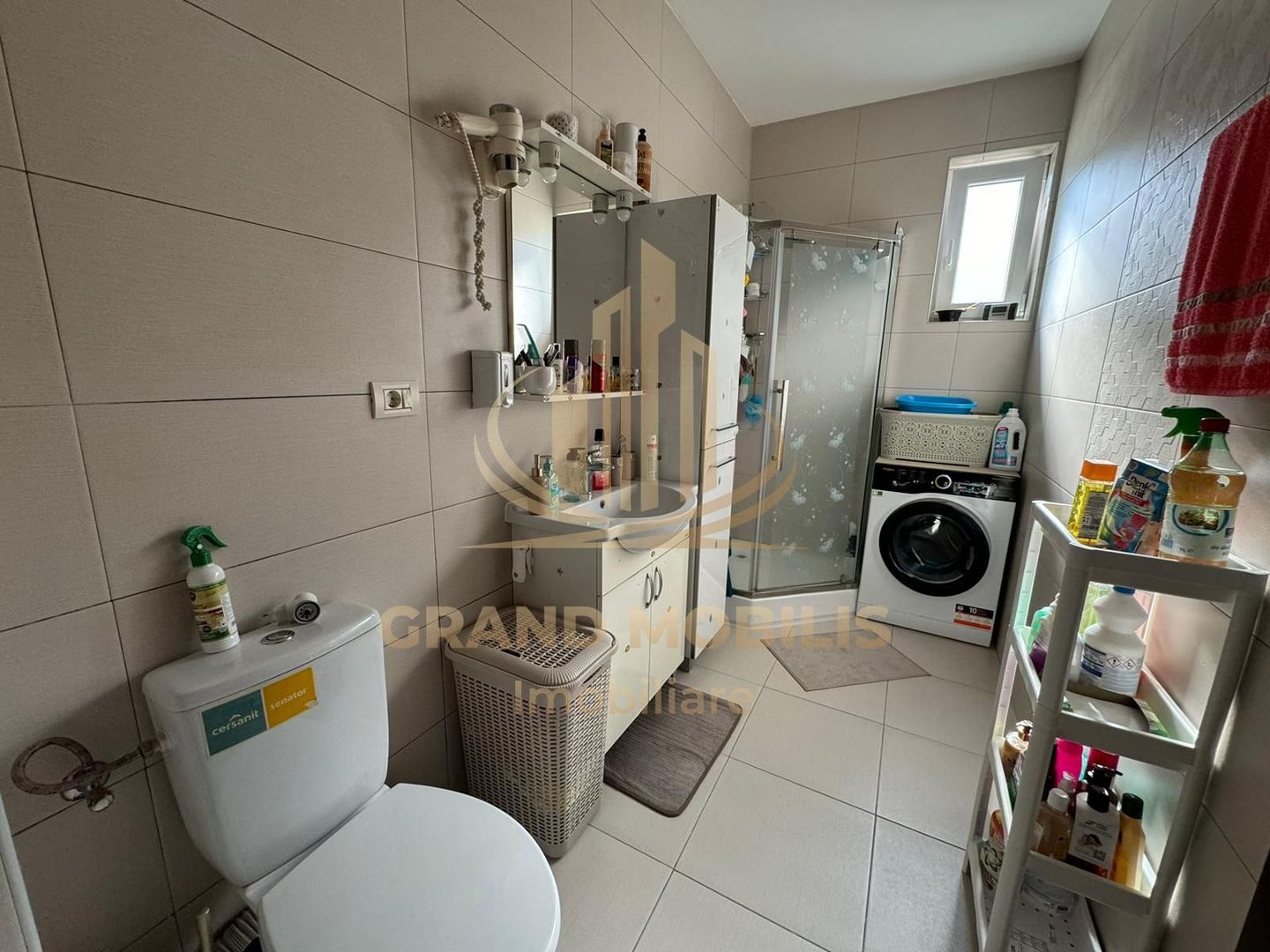 Apartament complet mobilat cu 3 camere în Giroc - imaginea 15