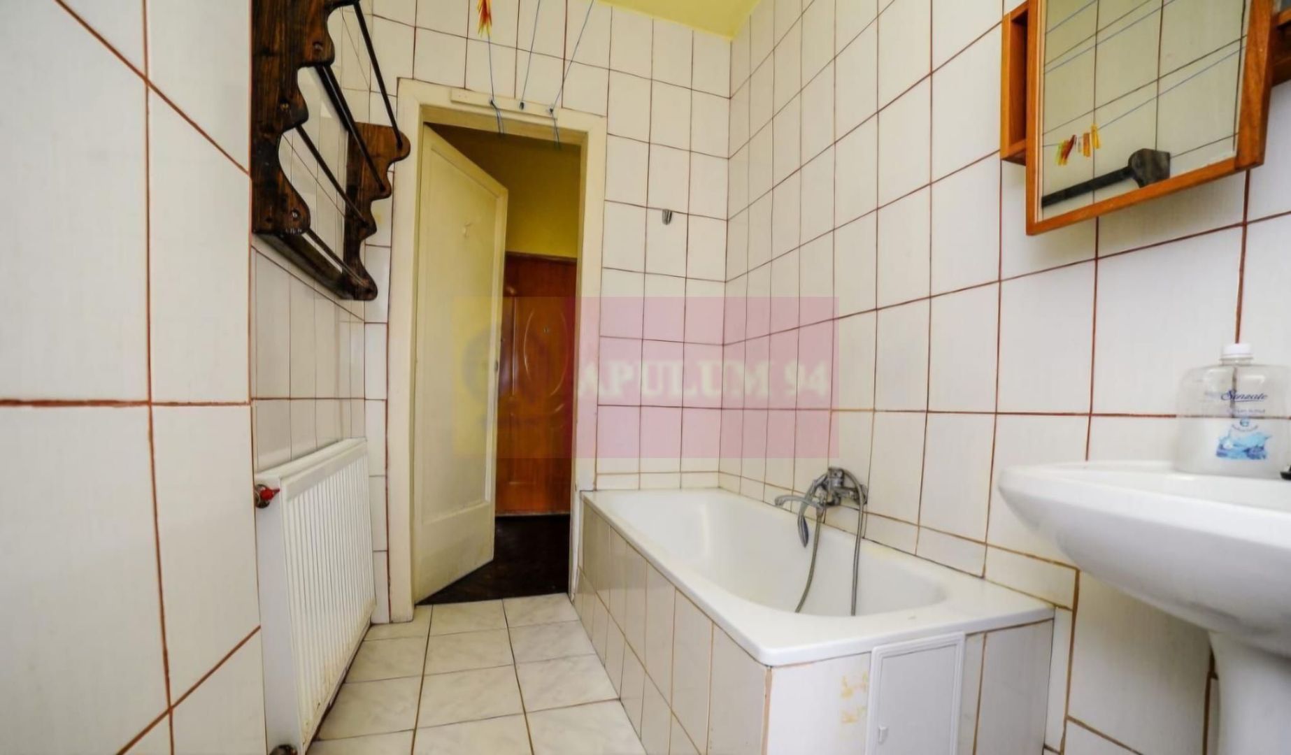 Garsoniera Cantemir - Budapesta.