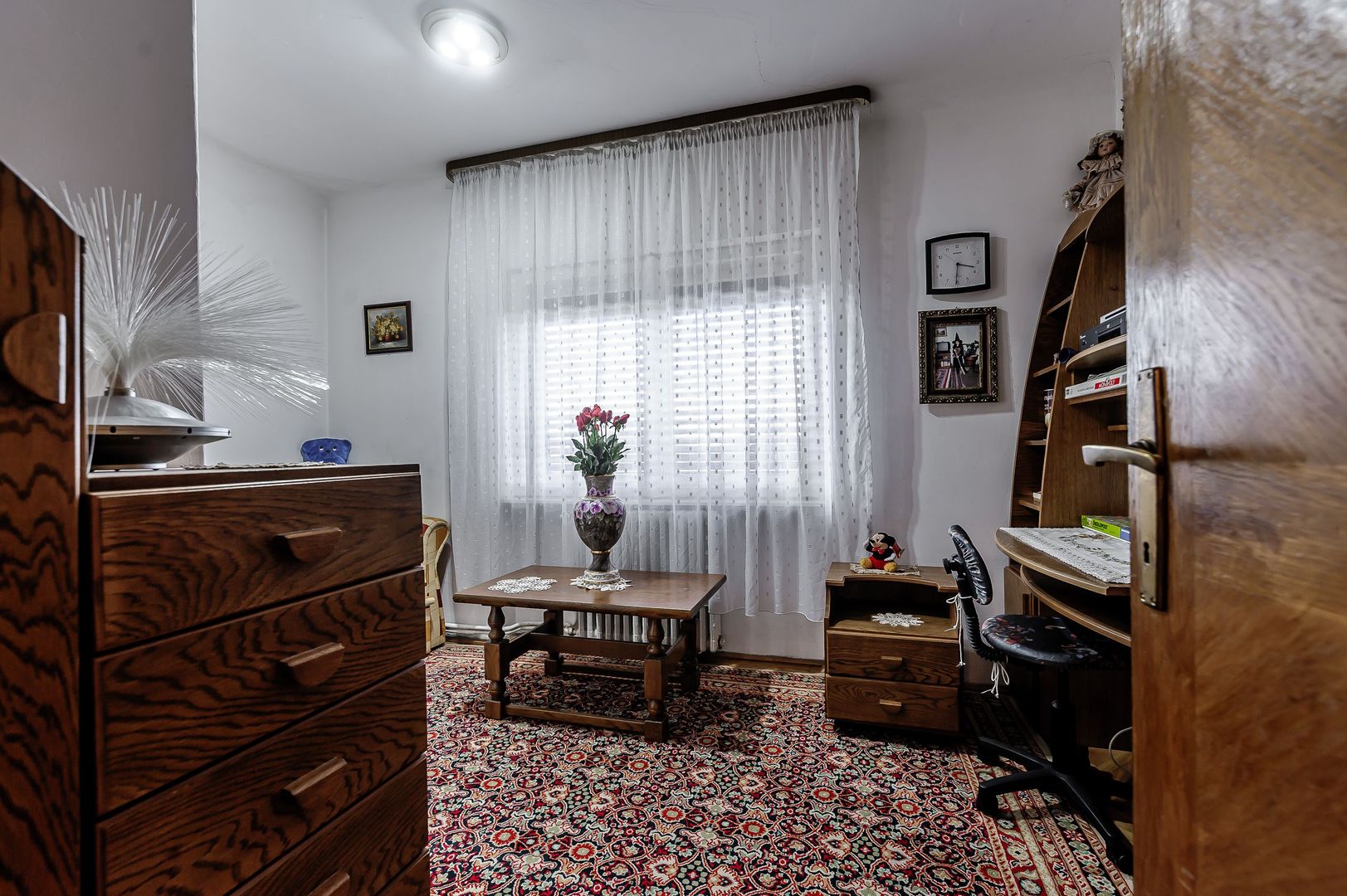 Imagine 9 - Casă din cărămidă cu 8 camere – zonă liniștită, LIPOVA