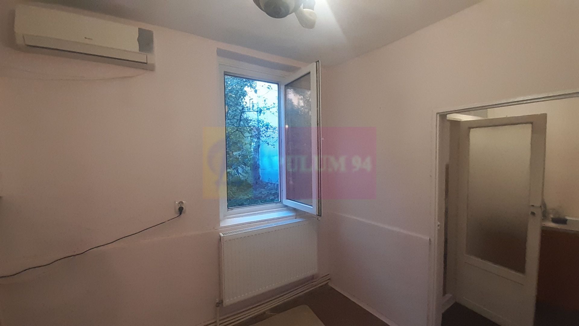 Casa în Ultracentralul Bucureștiului la preț mic (casă mică)