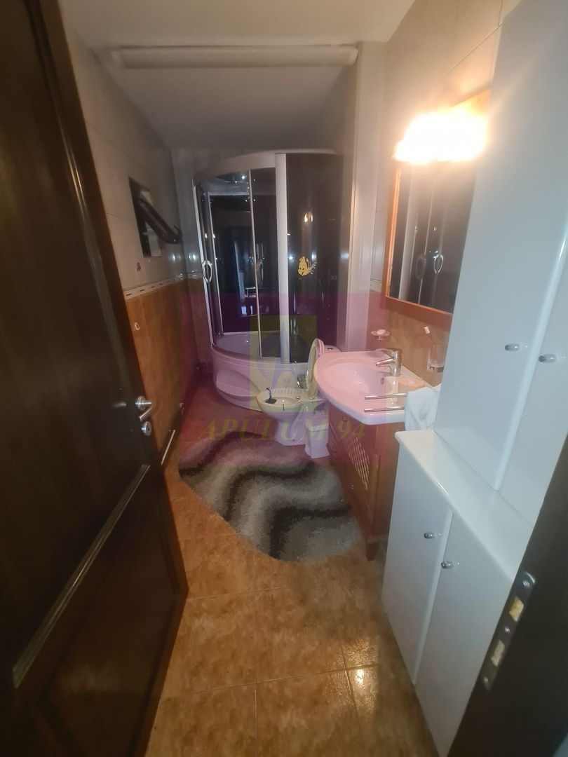 Vila de vanzare in Campina - Zona Lunca Mare