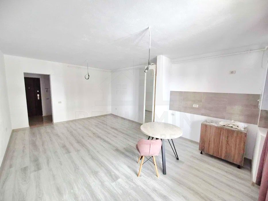 Garsoniera-noua-33-mp-utili-balcon-parter-CT-Incalzire-Pardoseala - imaginea 3