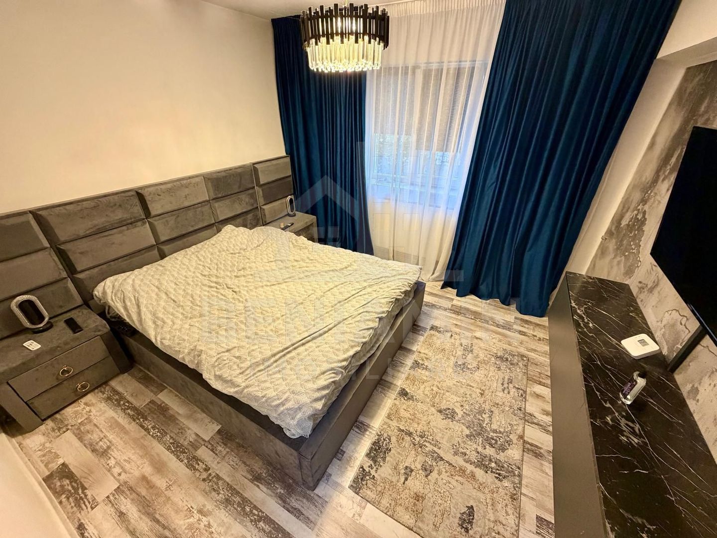 3 camere transformat in 2 - renovat 1 mai etaj 2 cu 2 bai - centrala - imaginea 5