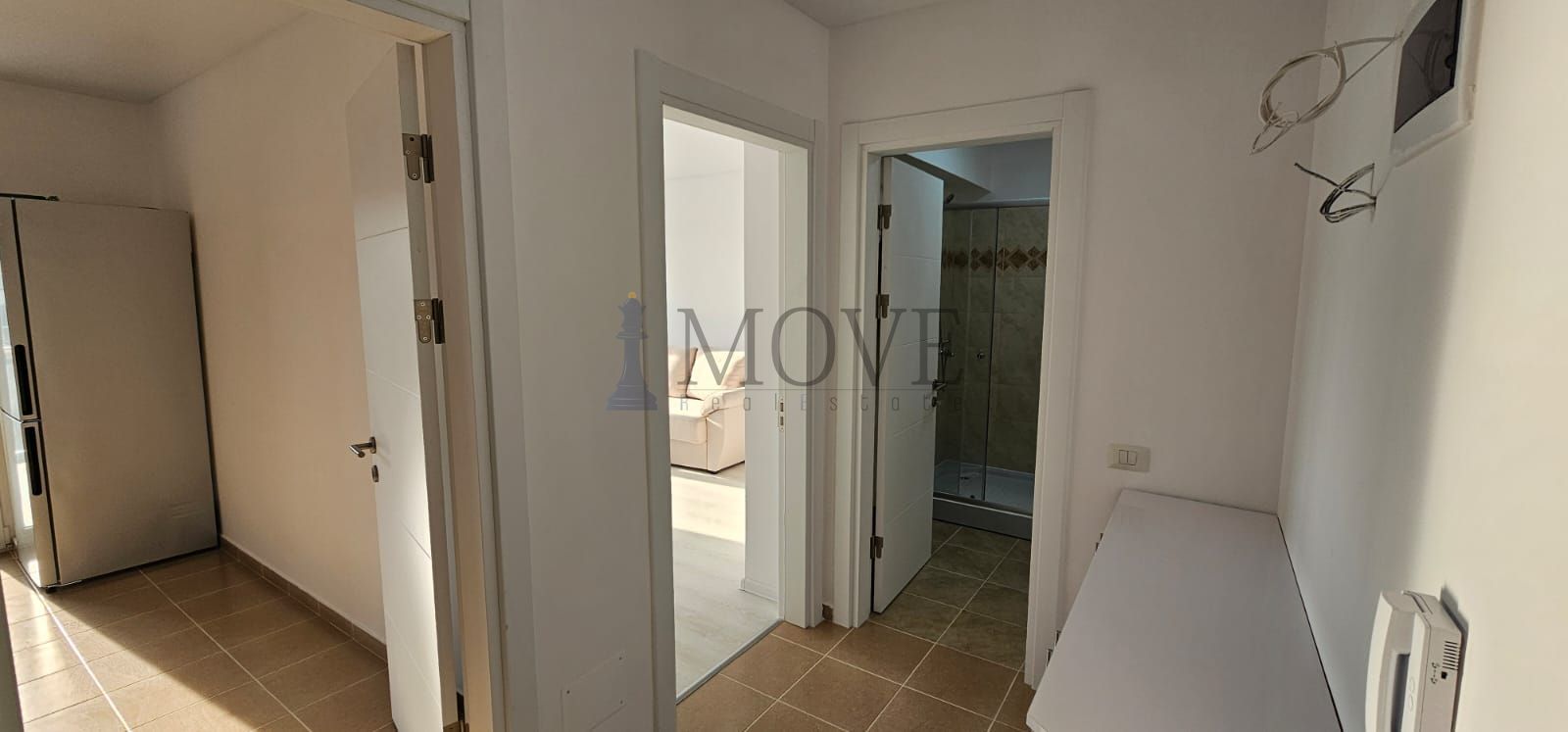 Închiriere Garsonieră Modernă – Bloc Nou, Dotări Premium, Drumul Binelui nr.10B — fotografia 3