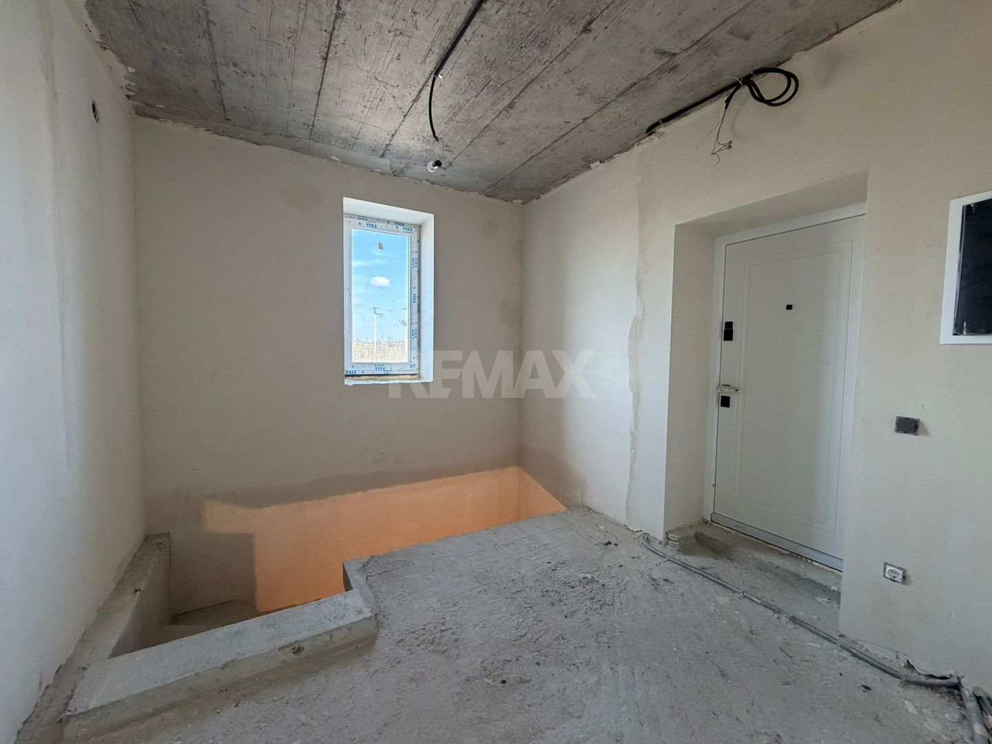Duplex Hi-Tech 250 m2, Pașcani - imaginea 12