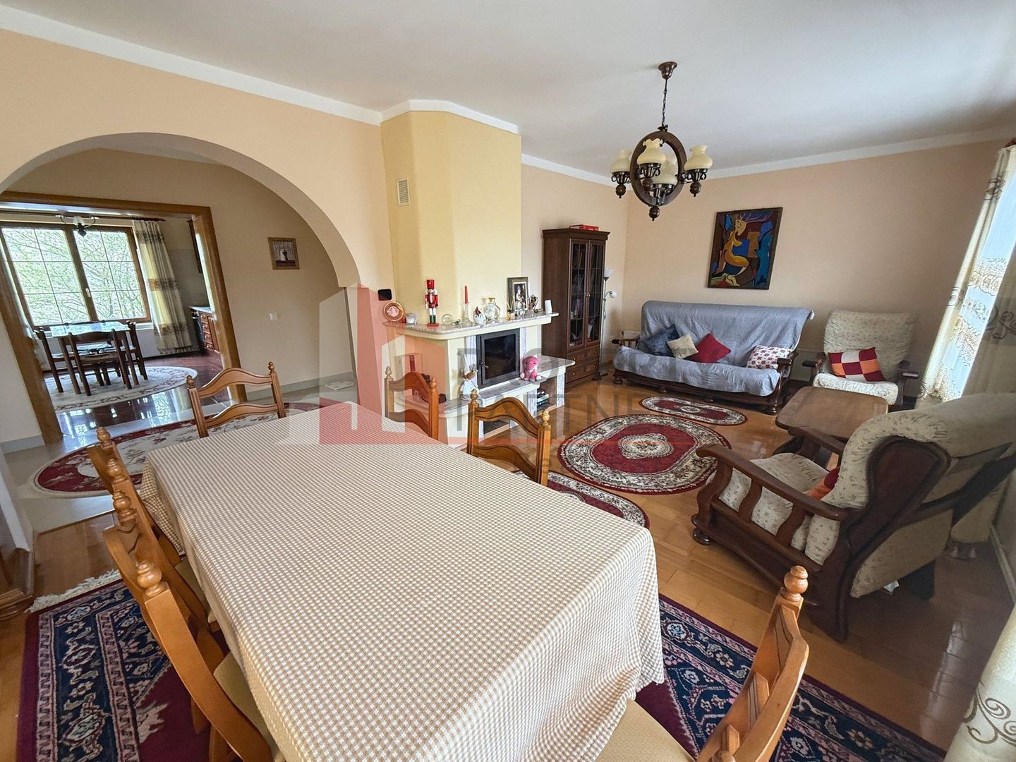 Casă 5 dormitoare + casă de oaspeți, priveliște Piatra Craiului, Sohodol-Bran - imaginea 11