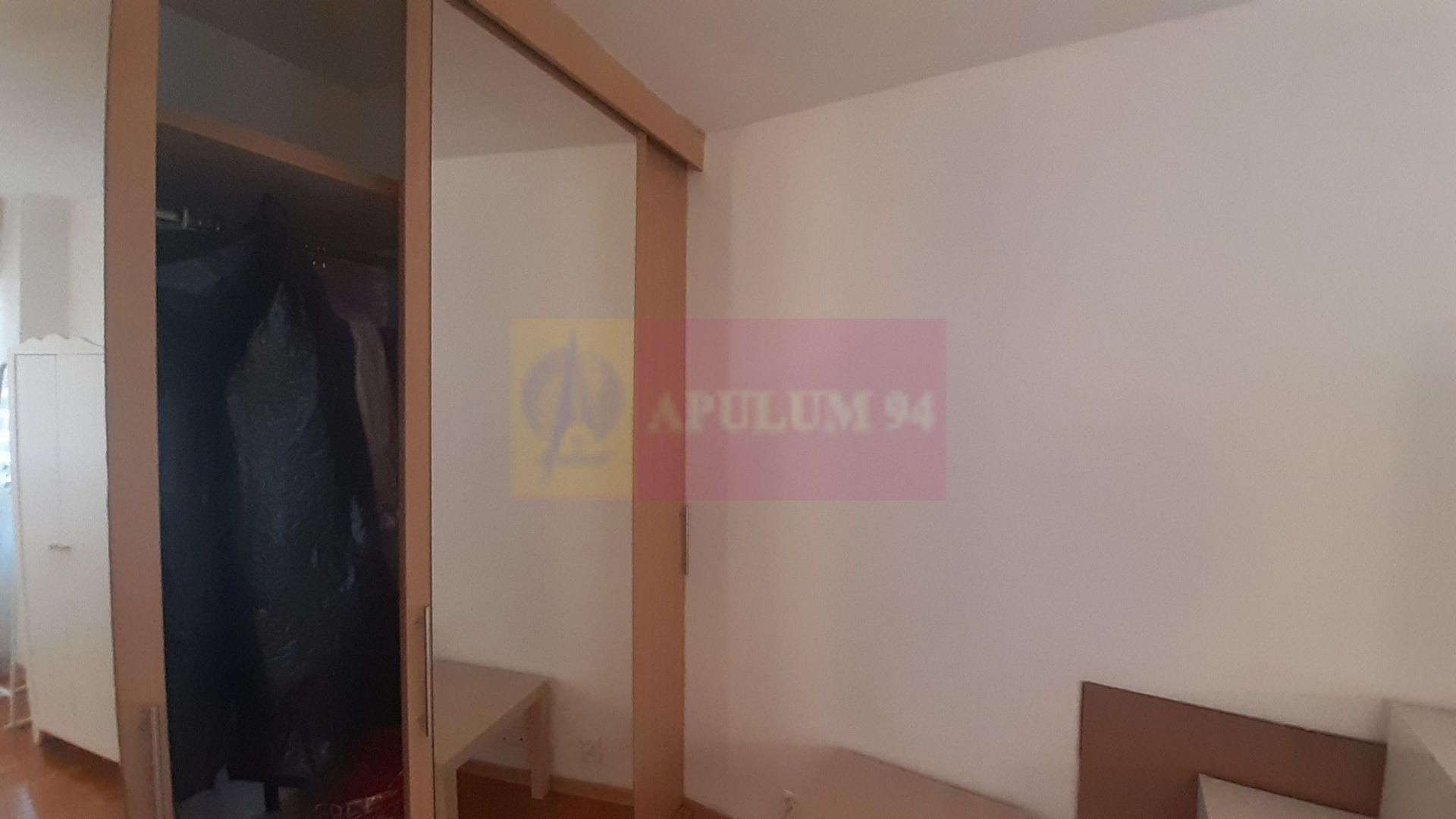 Apartament 3 Camere - Un Cămin Chic Ultracentral la Piața Romană