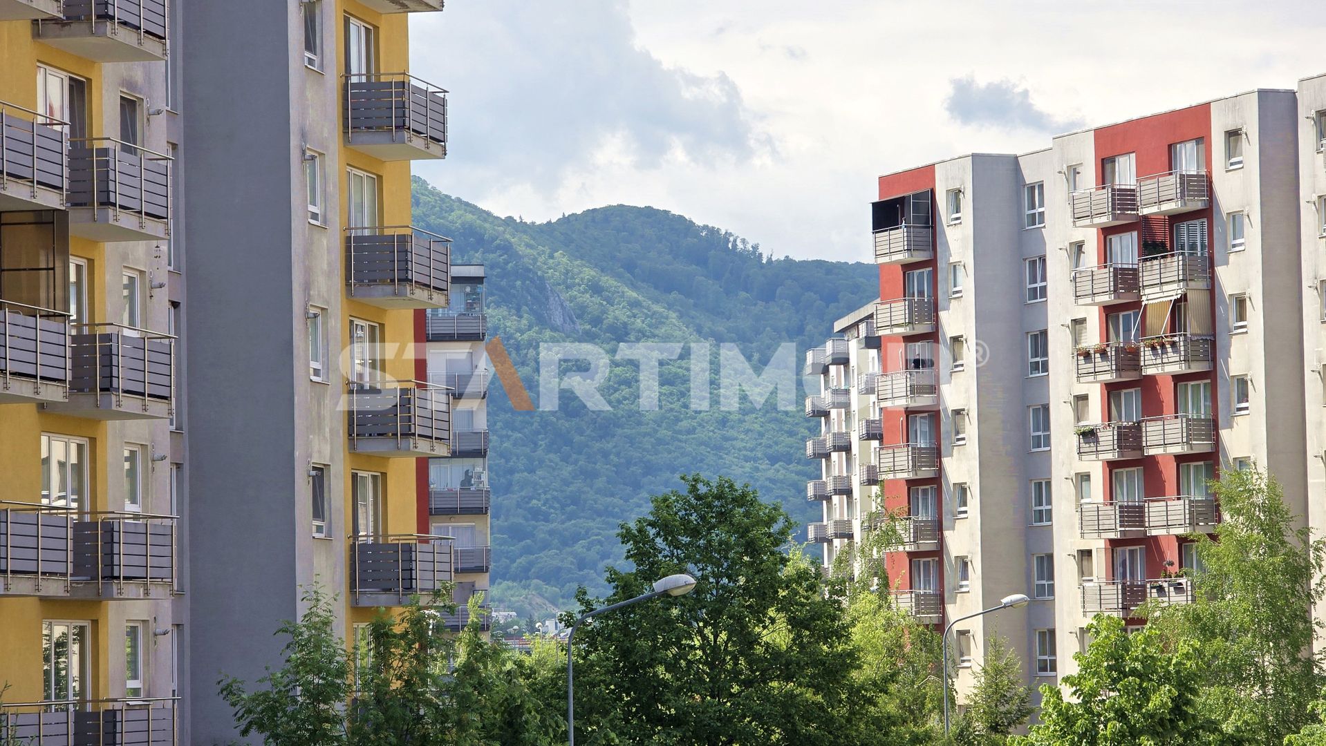 Apartament mobilat cu parcare si boxa Avantgarden