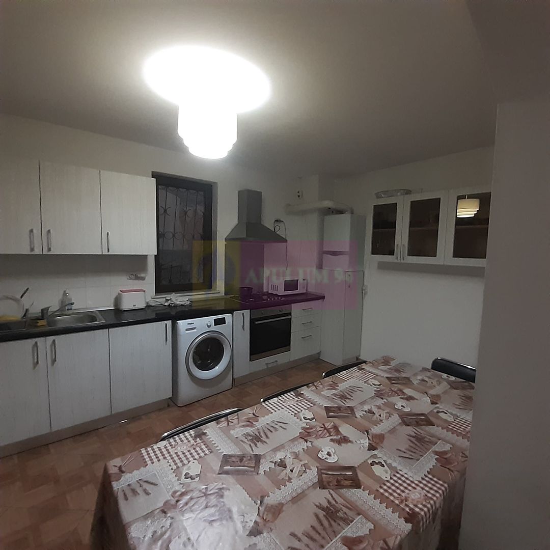 Două vile tip duplex de închiriat - zona Antiaeriană