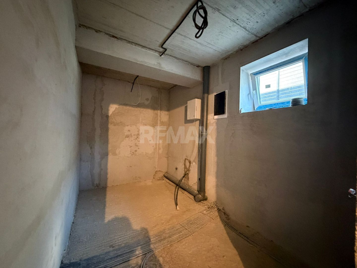 Duplex Hi-Tech Pașcani, 230 m2 - imaginea 15