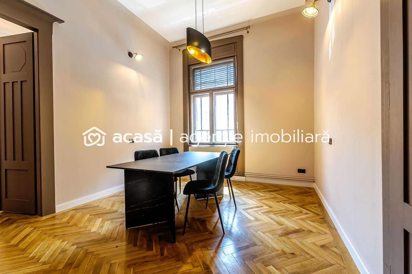 Imagine 6 - Apartament ULTRACENTRAL cu 3 camere, la cheie, renovat recent