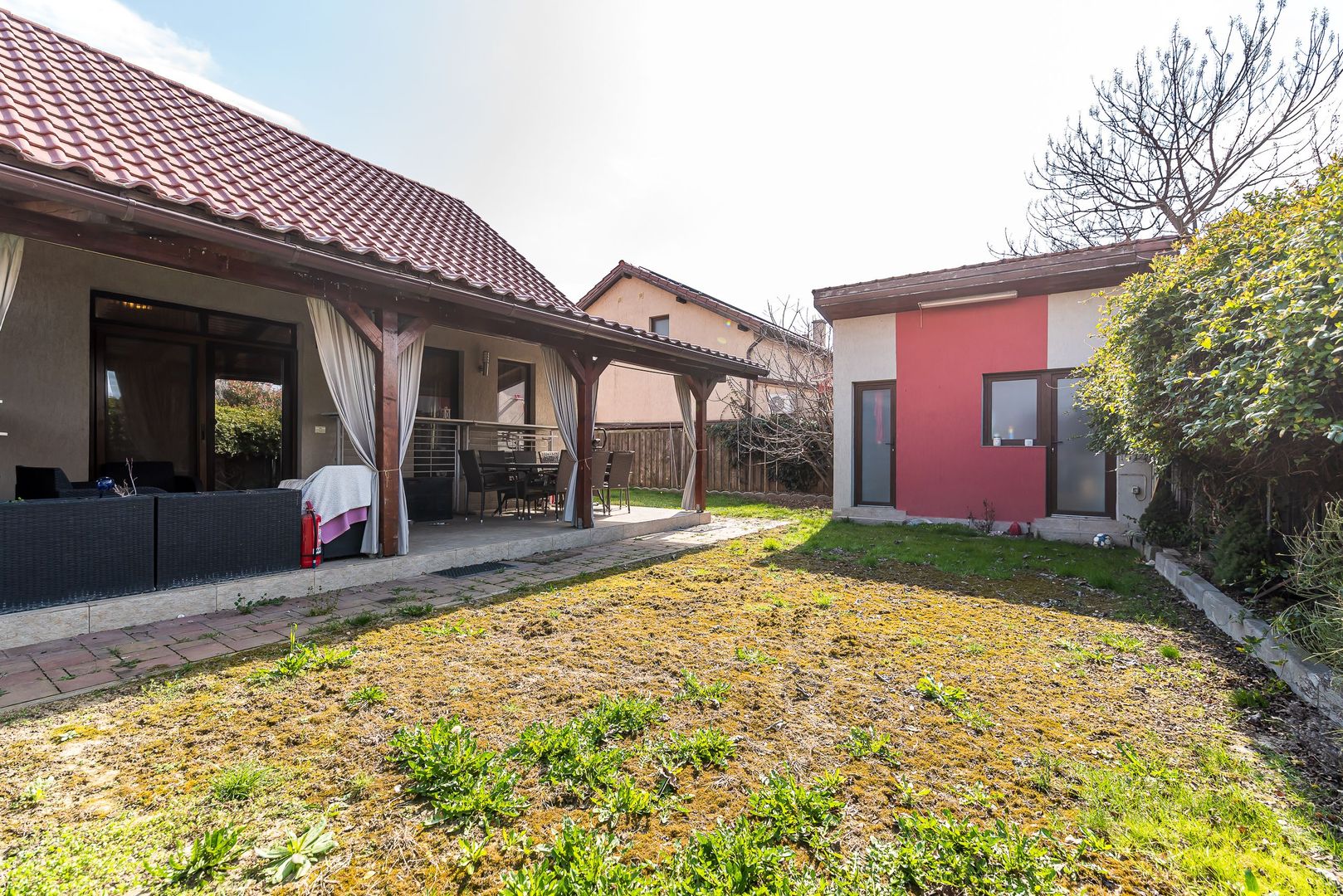 Imagine 14 - Casă gata de mutat în Westfield | 387 mp teren | curte + anexe