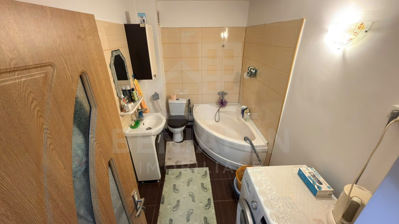 De vanzare casa tip duplex Piata Chiriac 222mp - imaginea 9