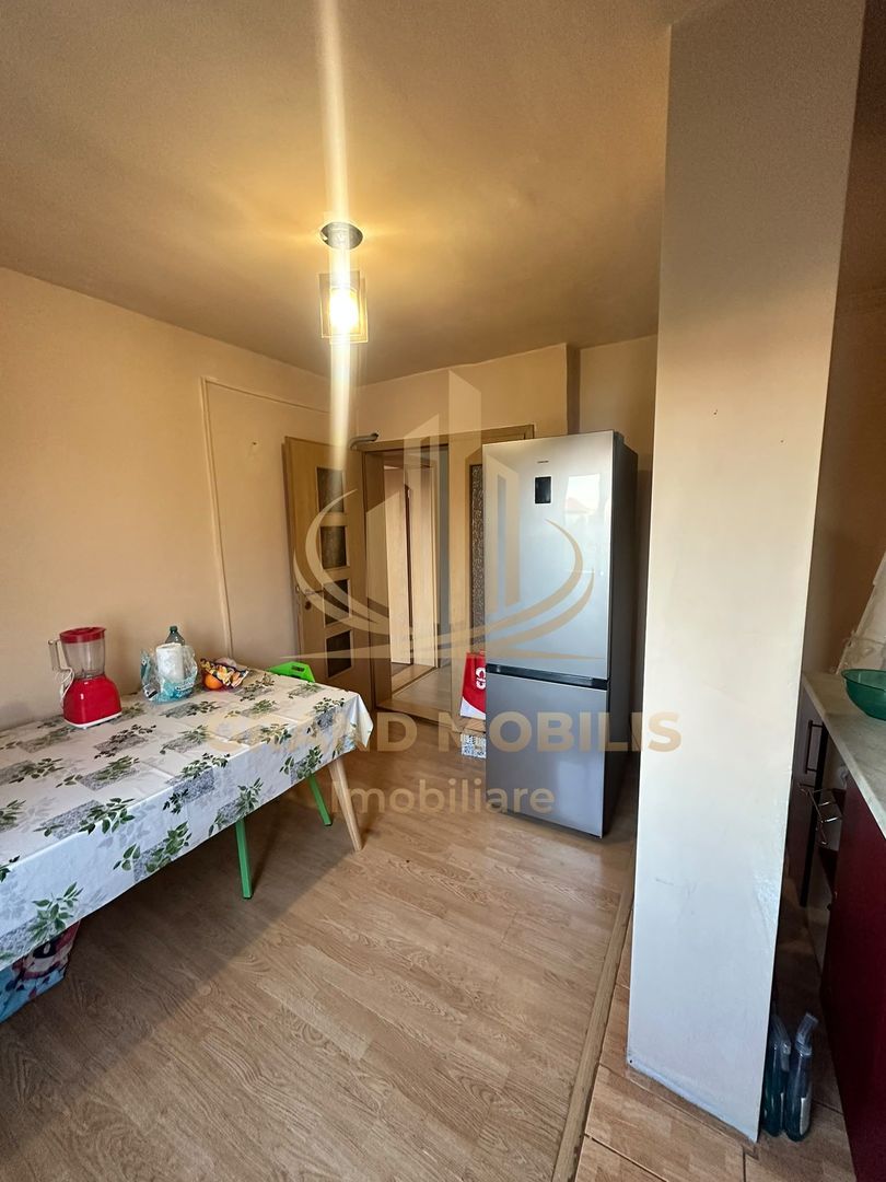 Apartament 3 camere decomandat 72 mp utili, 2 băi,Zona Bucovina - imaginea 6