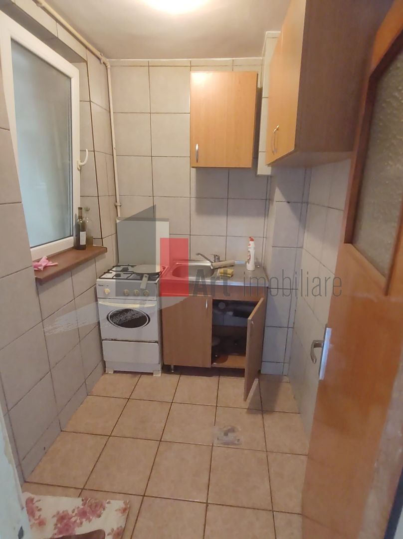 Vânzare apartament decomandat 2 camere - Metrou Lujerului - imaginea 5