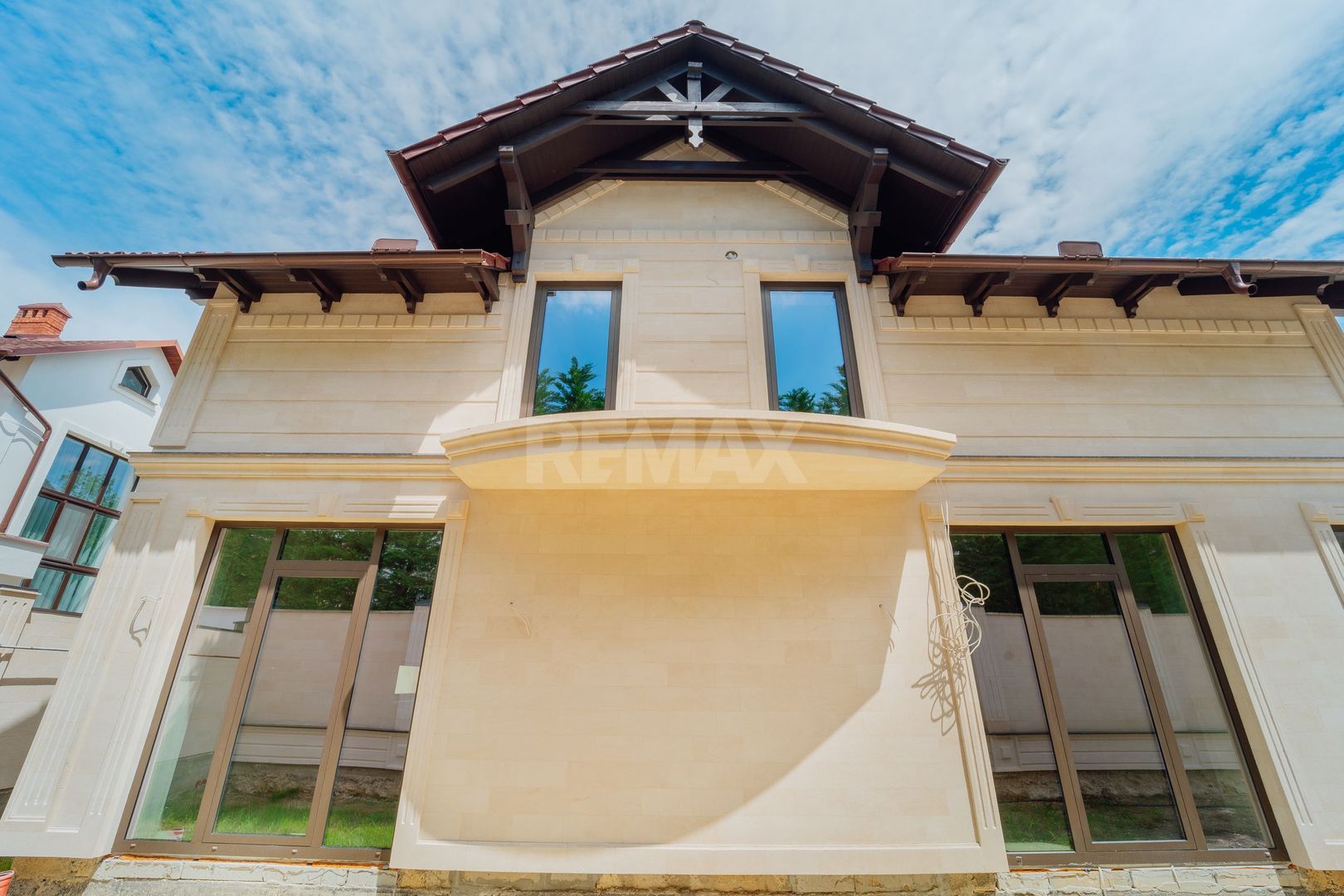 De vinzare casa de lux lângă pădure | Poiana Domnească | Comision 0% pentru cumparator - imaginea 2