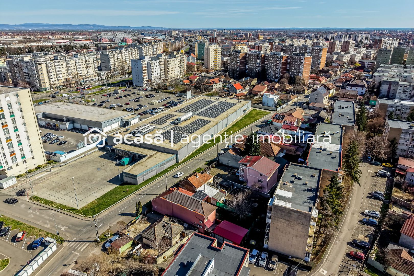 Imagine 1 - Casă spațioasă în mijlocul orasului, Str. Constantin Brâncuși