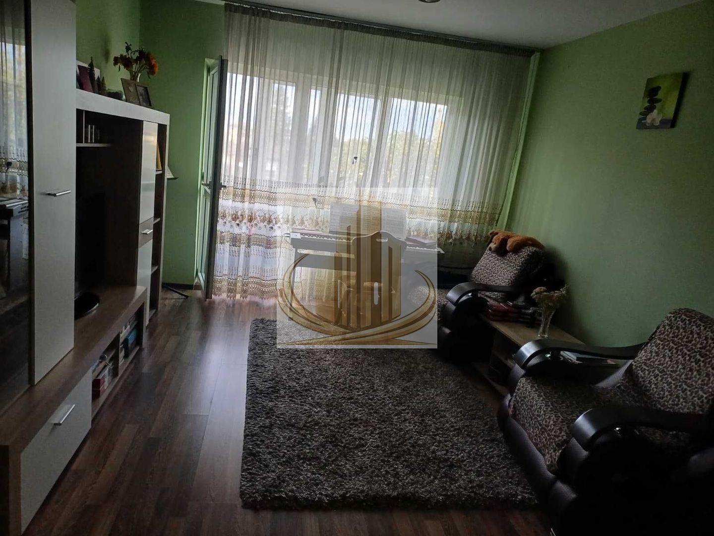 Vand apartament 3 camere doua bai, doua balcoane