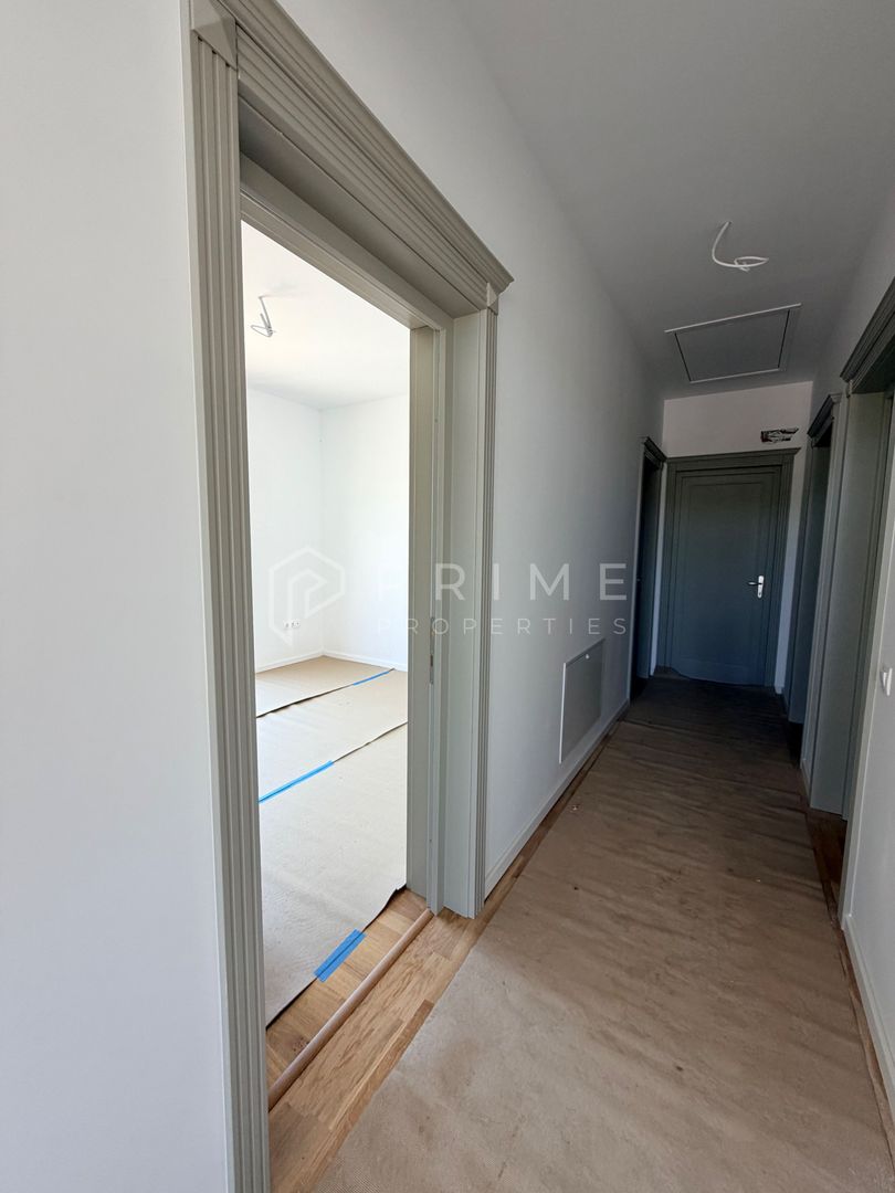 Vilă chalet modern cu perete panoramic de sticlă - Livezeni, Mureș - imaginea 12