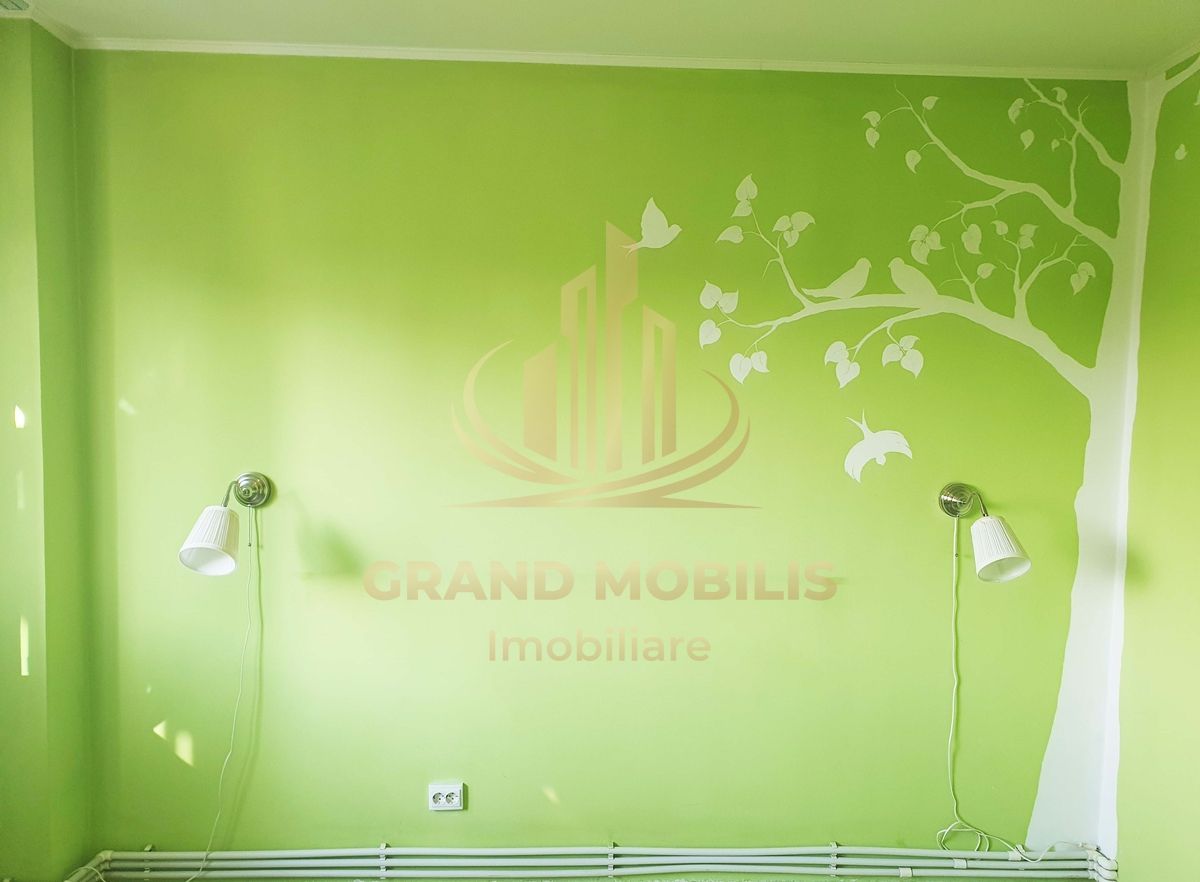 Apartament 2 camere semidecomandat cu parcare de resedinta - imaginea 3