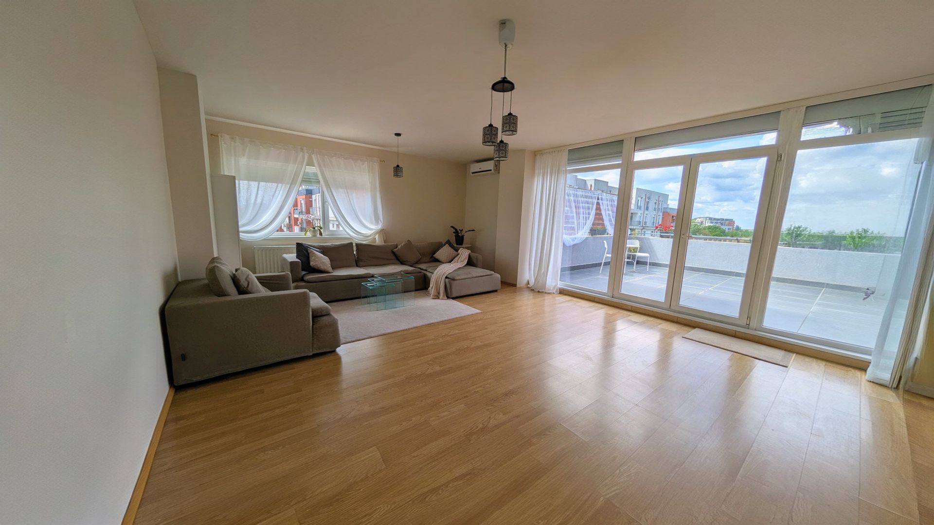 Penthouse, 100 mp utili, 50 mp terase - imaginea 6