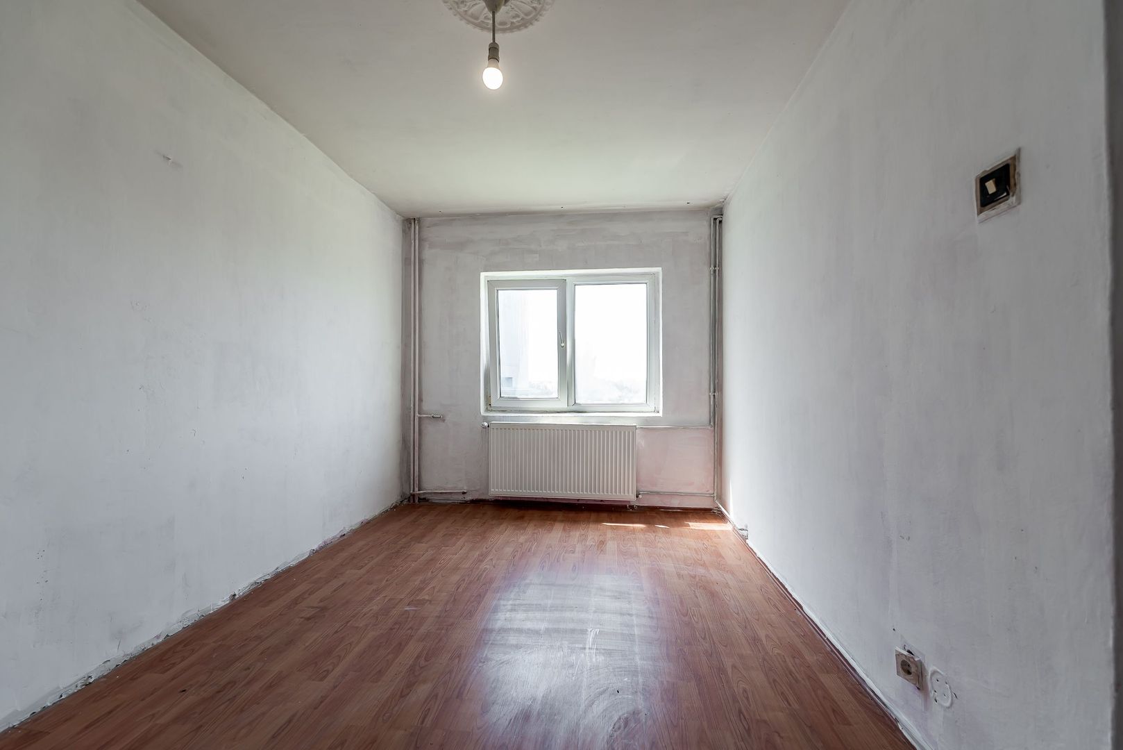 Imagine 6 - Apartament 3 camere în Vlaicu (zona Agora Mall) – etaj 2/4