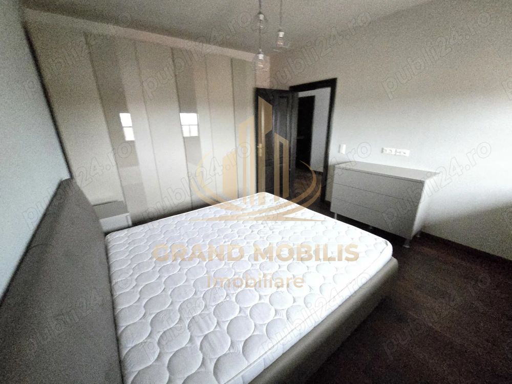 Apartament 3 Camere | 2 Niveluri | Terasă 20 mp | Mehala-Ronat - imaginea 5