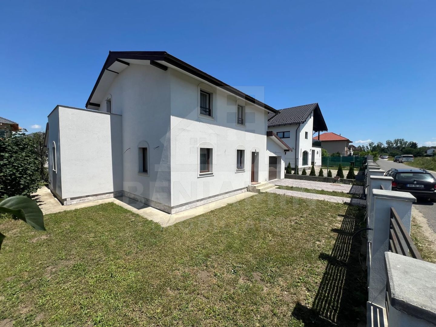 Casa-4-Camere-165mp-Utili-480mp-Garaj-Teren-Bartolomeu-Brasov - imaginea 3