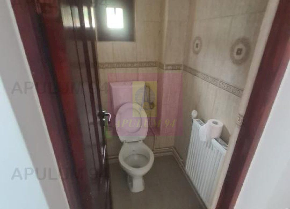 Vilă de vânzare în Comarnic - imaginea 29