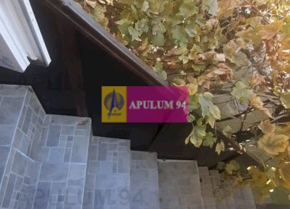 Casă pe Calea Plevnei lângă Spitalul Militar