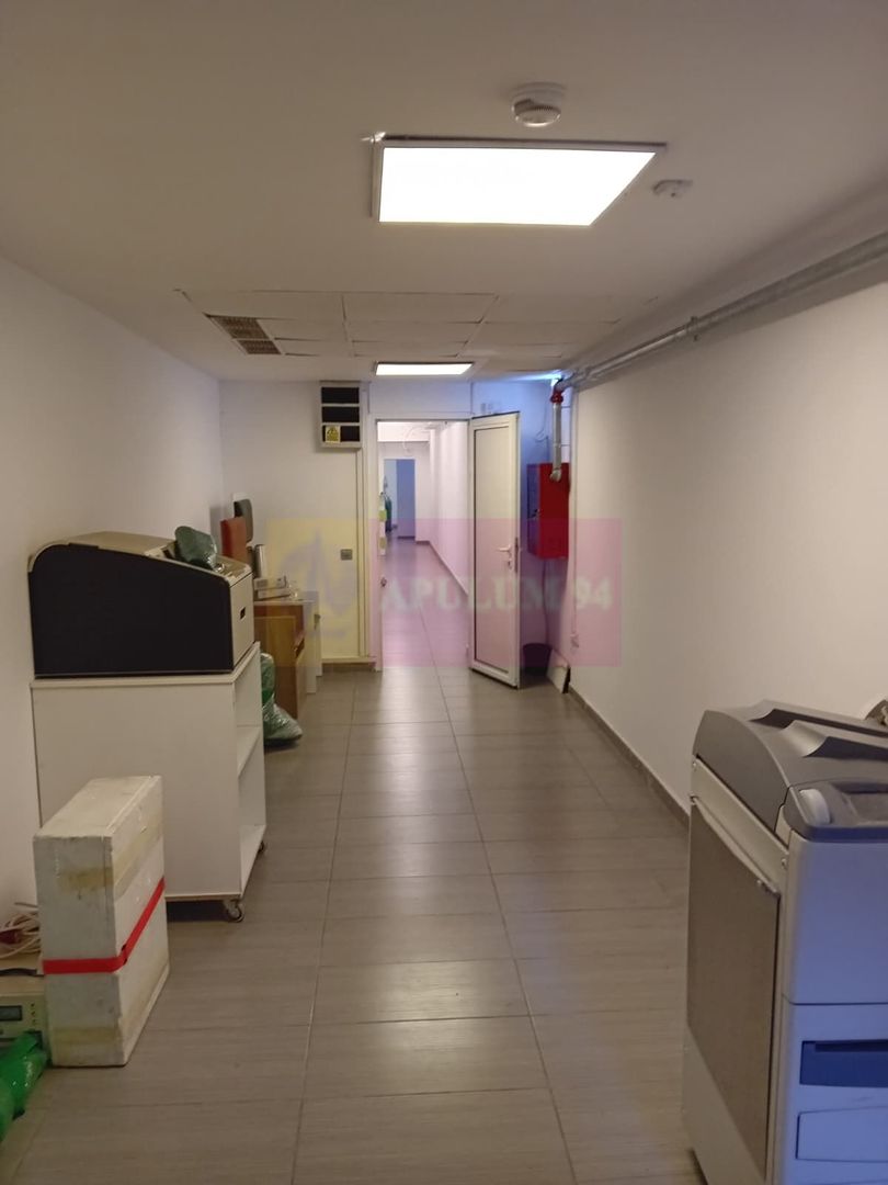 Spatiu 106 mp, intrare separata, utilitati incluse, langa Mall Prosper