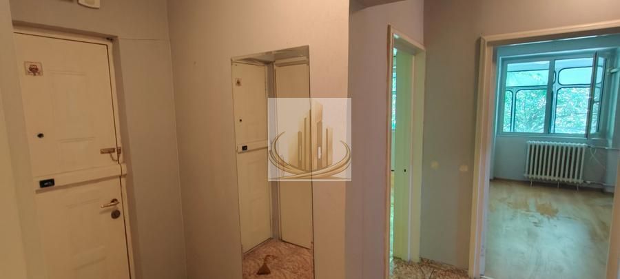 Vanzare apartament 3 camere decomandat Tineretului - imaginea 3
