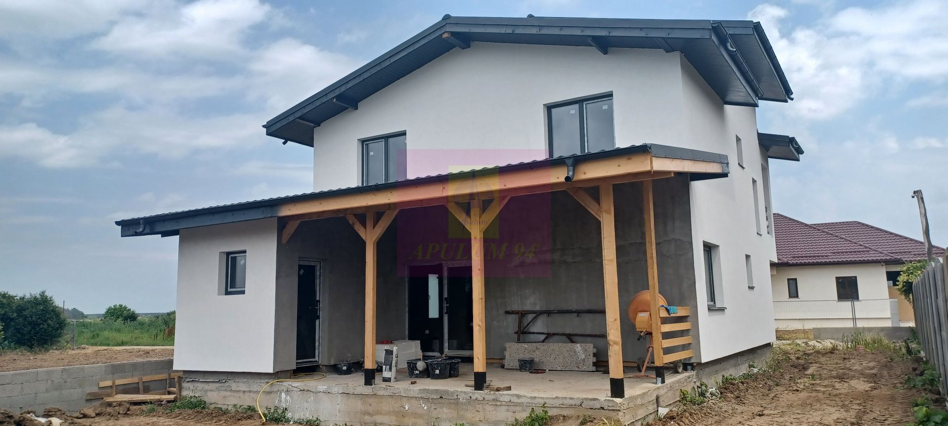 Săbăreni, casă p+1E+m, 5 camere, 3 bai, terasă acoperită, CT