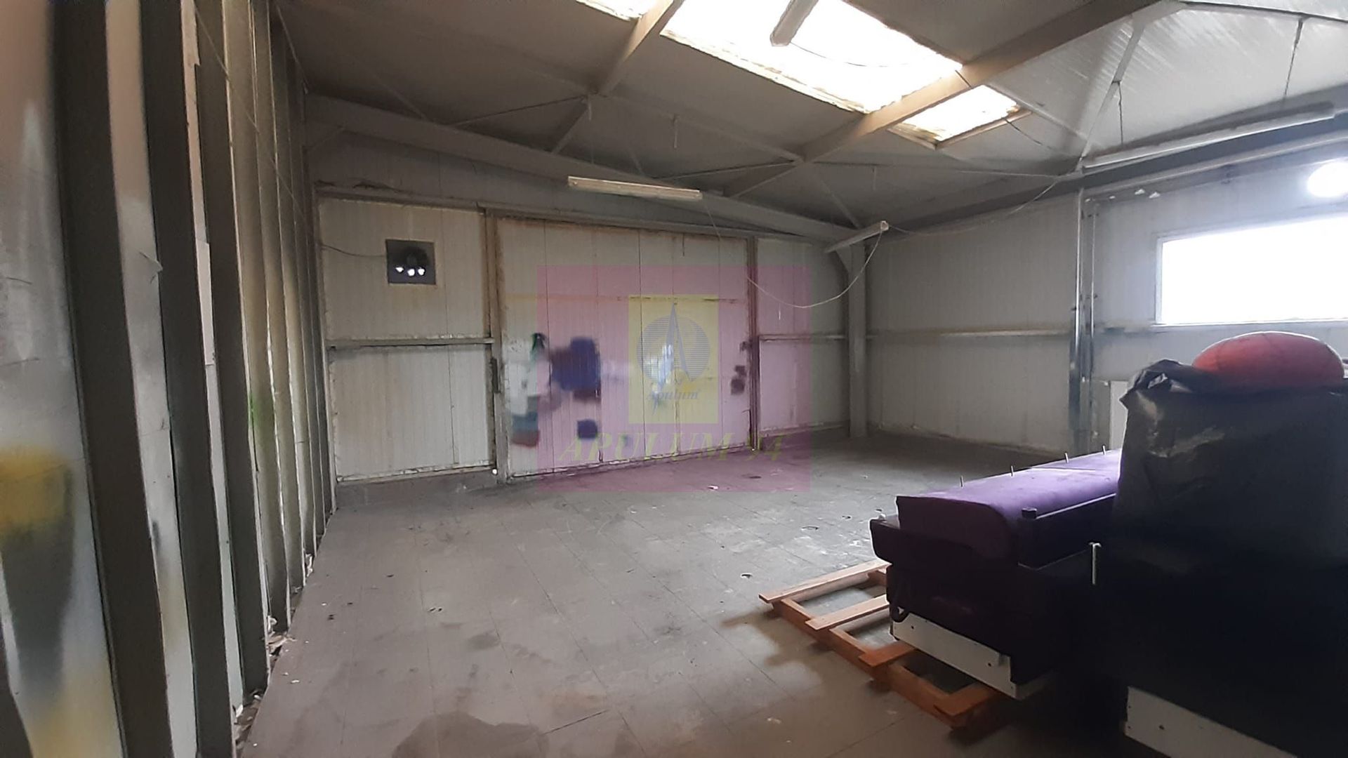 Showroom în Sudul Bucureștiului - imaginea 24