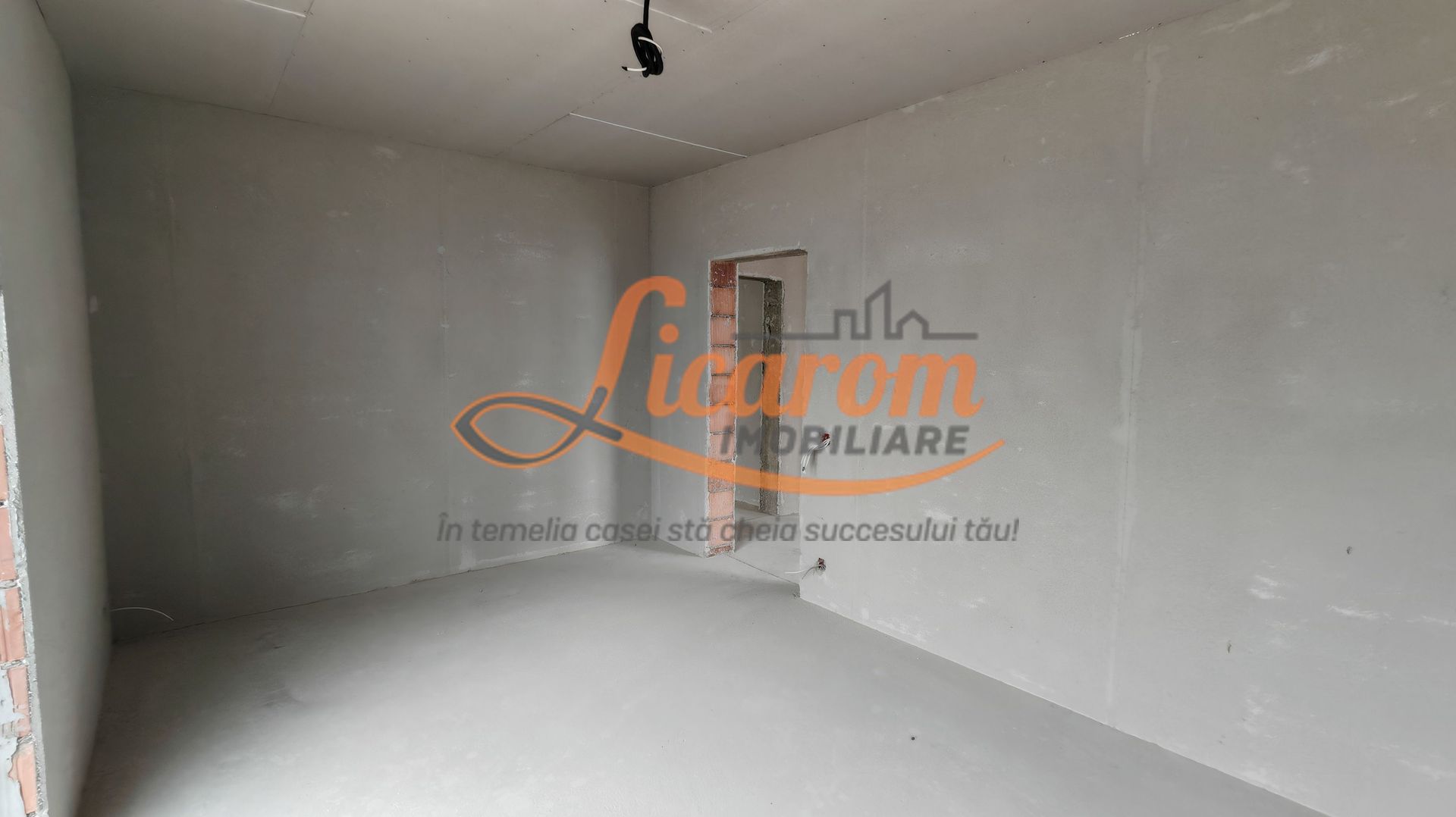 Casa la cheie in CRISTIAN pe Parter, zona de vile,270.000 euro - imaginea 12
