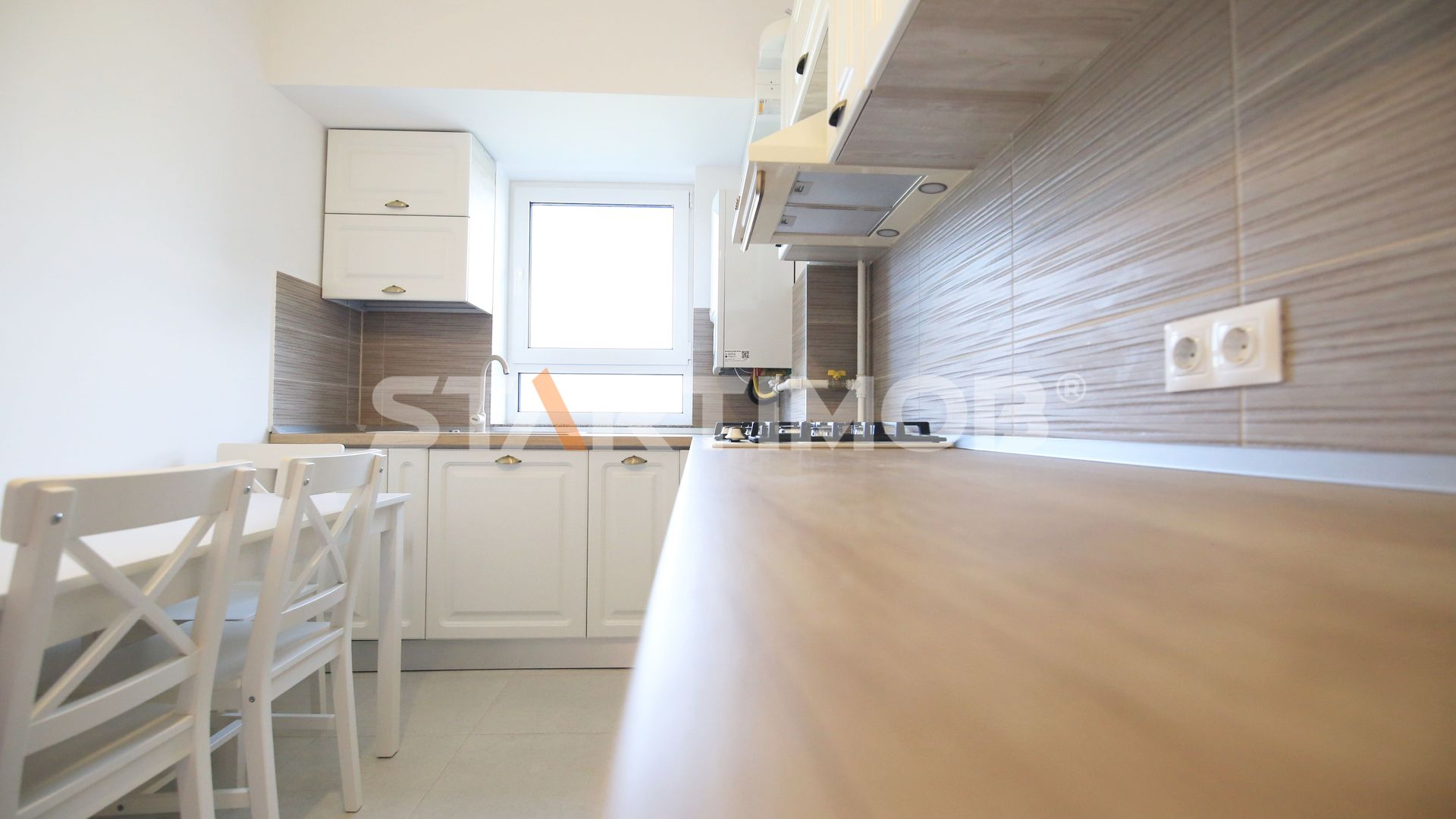 Apartament doua camere cu boxa si parcare Avantgarden