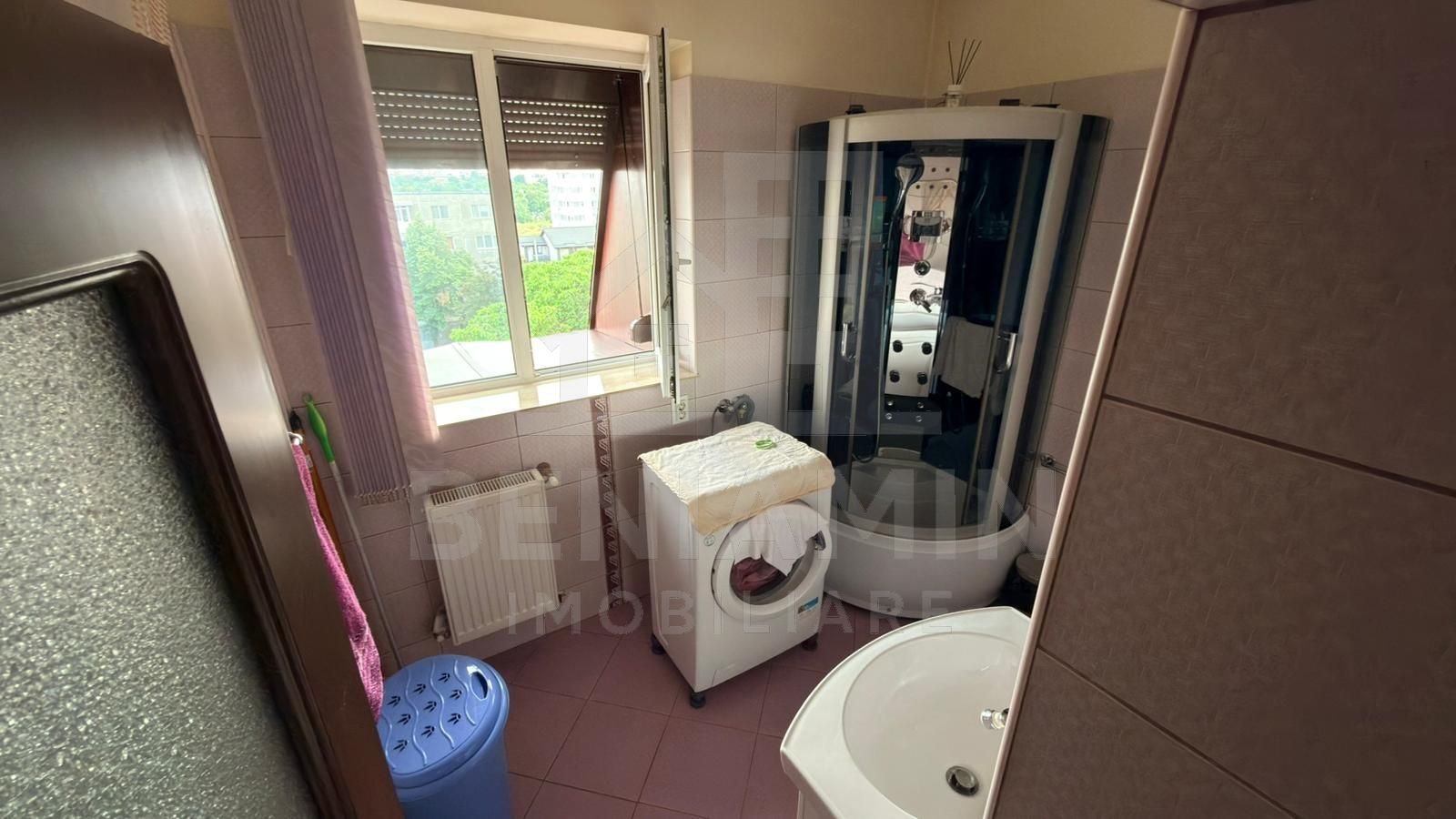 2 camere - 44mp - modern - mobilat - utilat - centrala - Craiovita - imaginea 6