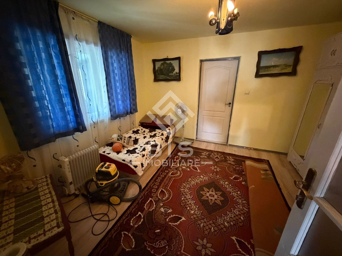 Casa de vanzare - zona Unirea - imaginea 12