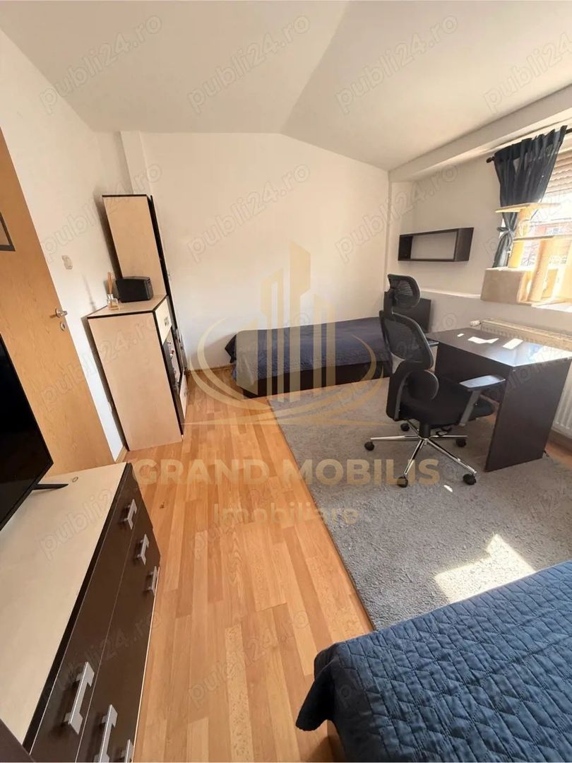 Apartament cu 2 camere, decomandat, centrală proprie | Calea Șagului - imaginea 5