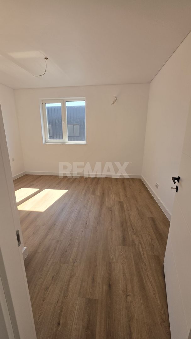 Apartament cu 2 camere în București, Pipera, România - imaginea 6