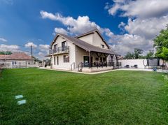Vilă complet amenajată LUX, ideală pentru o familie cu stil