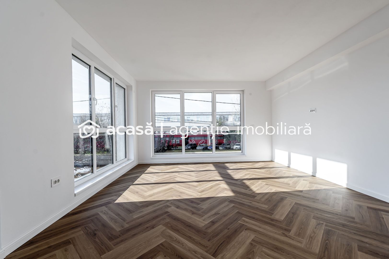 Imagine 10 - Clădire nouă P+2 cu showroom și birouri în Arad