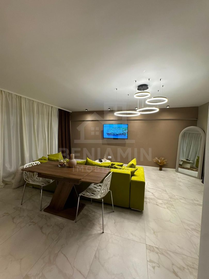 3 Camere- Rovine/Bacriz- 93MP- Ultrafinisat-doua bai-comision zero