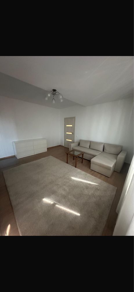 Se ofera spre inchiriat apartament 2 camere (cu parcare subterana inclusa)