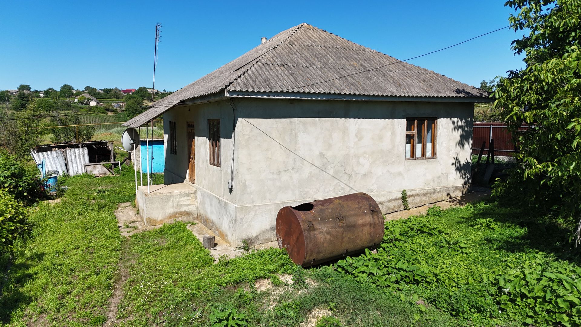 Casă cu priveliște spre pădure și 25,7 ari de teren – Hîrbovăț, r. Anenii Noi - imaginea 7