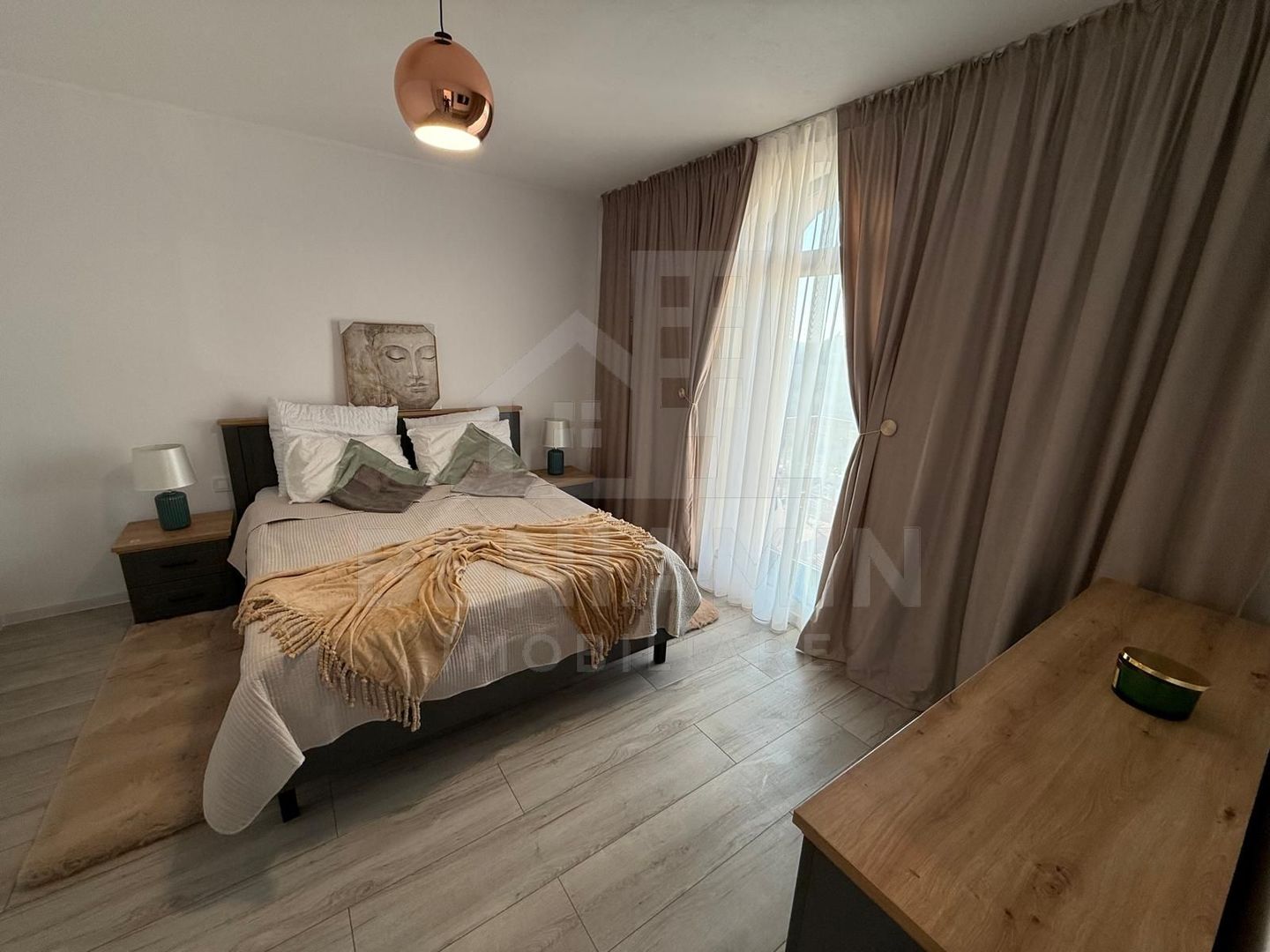 Casa Moderna-Lux-La cheie-Mobilata-Utilata-Model deosebit-Libera - imaginea 4