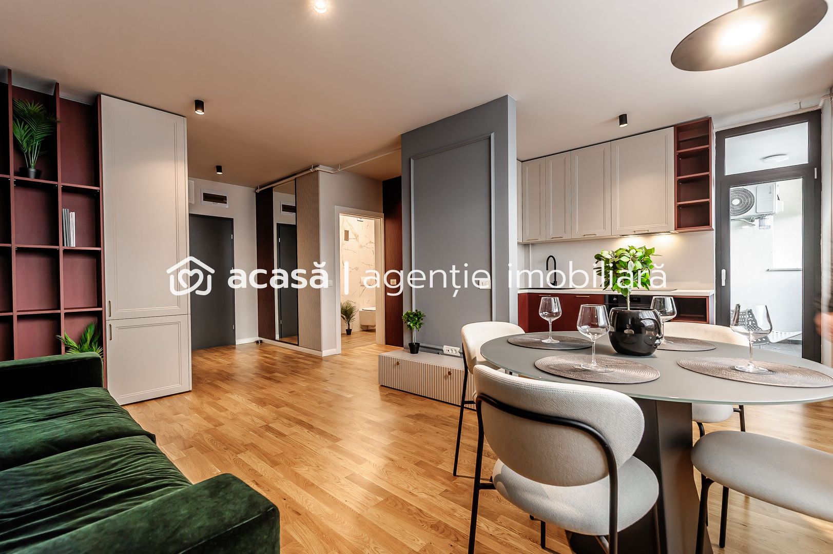 Imagine 2 - XCity Towers: 3 camere modern, etaj 2, living generos