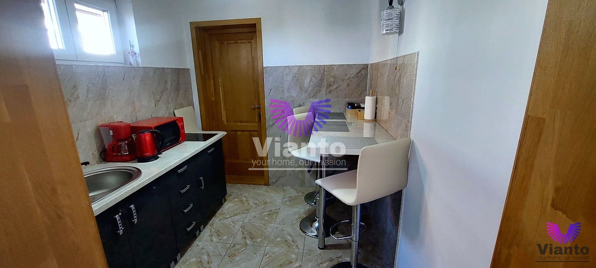 Apartament premium la casa 4 camere si curte | Sub Arini