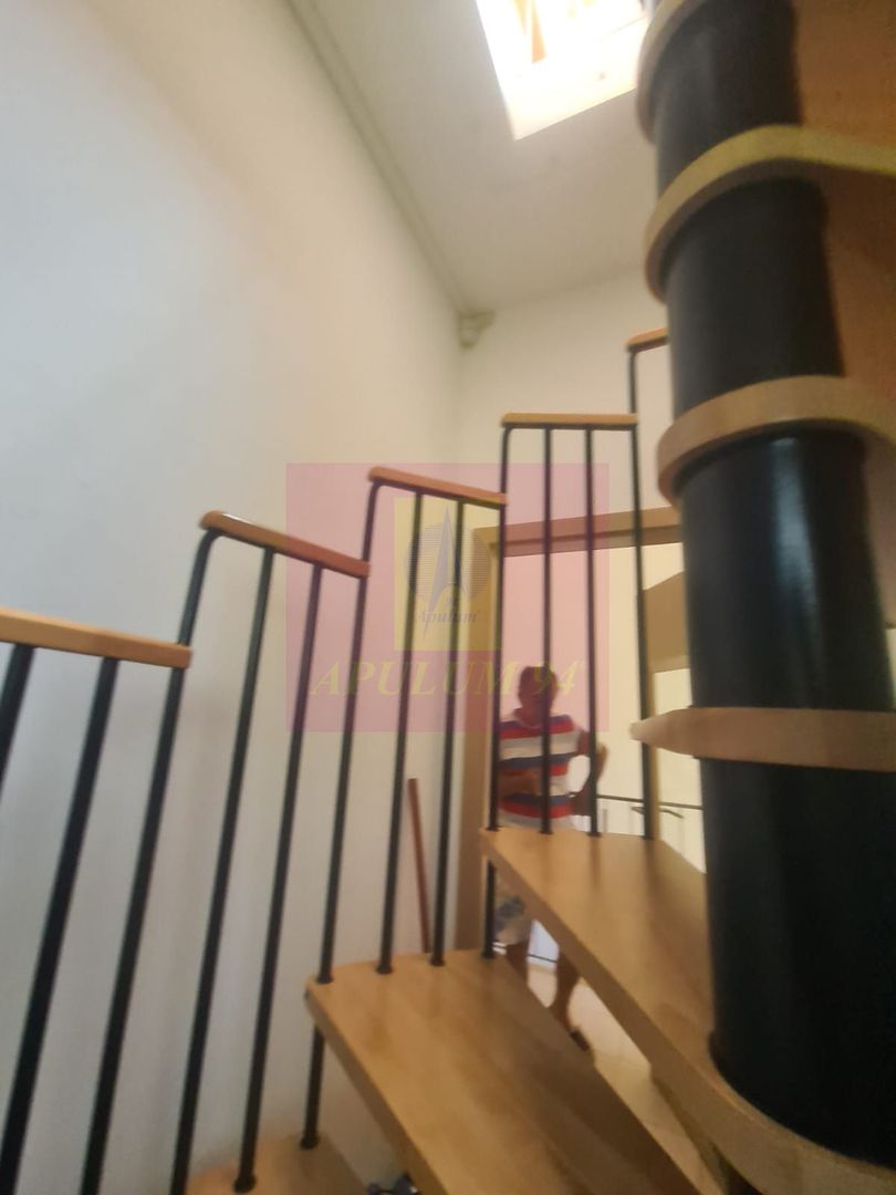 Vila de vanzare cu 6 camere in Cornu (teren 6.600 mp) - imaginea 21